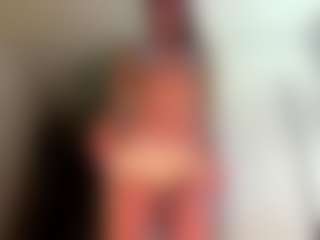 Live cam show with DiaEbrahimi - Blonde Hair on Camming Site