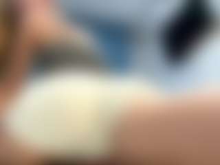 Live cam show with DiaEbrahimi - Body Massage on StripNow