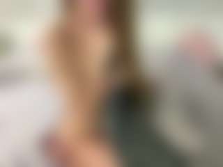 DiaEbrahimi's Live Sex Cam Show