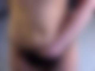 Live cam show with Lilly - Athletic on Sweet Sext