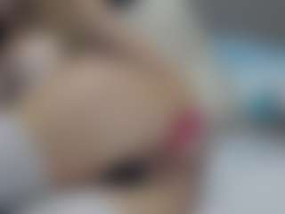 Live cam show with IceCraze - HD on Uber Horny