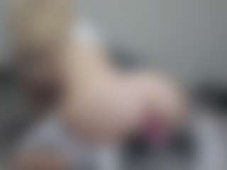 IceCraze's Live Sex Cam Show