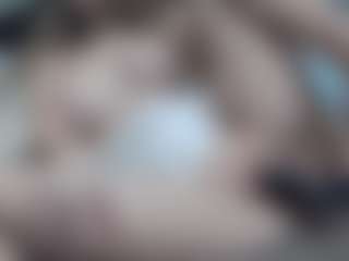 Live cam show with IceCraze - Public Black on Camming Site