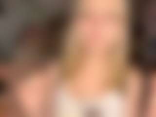 Live cam show with KacieDewing - Blowjob on Mixed Magazine Live
