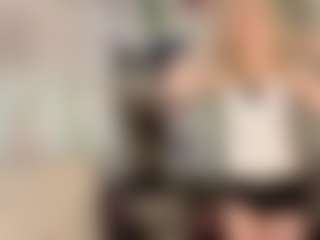 Live cam show with KacieDewing - Amateur on SmokeAndPoke