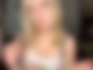 Live cam show with KacieDewing - Smoking on Camsoda