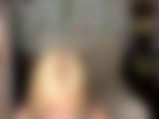Live cam show with KacieDewing - Bondage on Camming Site