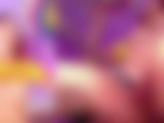 Live cam show with Lia - Squirt on fapnchat