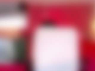 Live cam show with Lia - Brown Eyes Red Hair on AdultVida.com