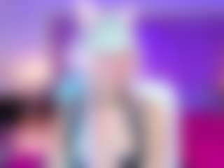 Live cam show with Lia - Erotic Dance on Milfs Live