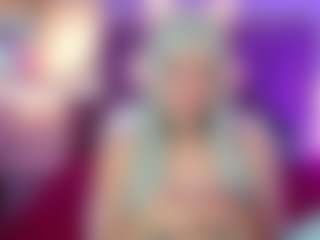 Spettacolo in cam dal vivo con Lia - Red Hair Lush su Camsoda