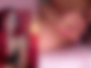 Live cam show with Lia - Erotic Dance on Camsoda