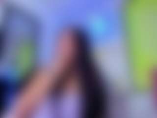 Live cam show with madison-chanell - Petite Teen (18+) on CamSextacy