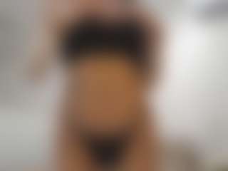 MavieLavie's Live Sex Cam Show