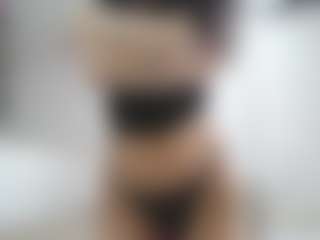 MavieLavie's Live Sex Cam Show