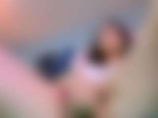 Live cam show with Maya-Garcia - Blondie on MyBangCams