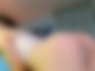 Live cam show with Maya-Garcia - Athletic Amateur on 1on1-livenow