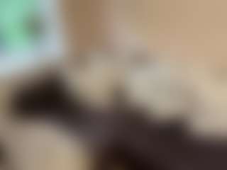 Live cam show with SolBenito - Petite Young Adult on makecum.org