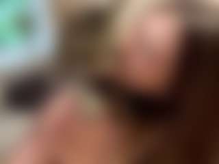 SolBenito's Live Sex Cam Show