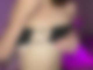 Live cam show with SolBenito - Upskirt on Milfs Live