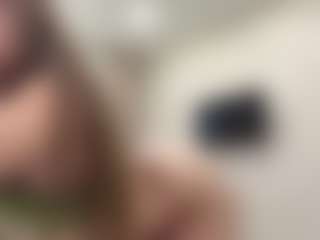 Live cam show with SolBenito - Green Eyes on Camsoda