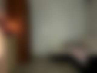 Live cam show with Sophia - Ebony on friskycurves.com | latvia