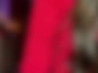 Live cam show with Sophia - Facial on Camsoda