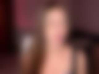 Live cam show with Sophia - Ass Bouncing on camwithhim.com