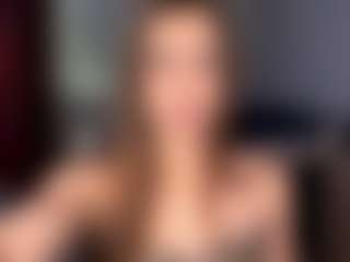 Live cam show with Sophia - Smoking on Camsoda