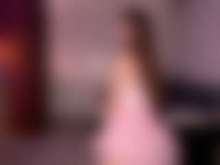 Live cam show with Sophia - Petite on madthumbs