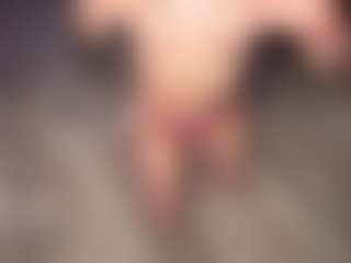 Live cam show with Sophia - College Brown Hair on Camsoda