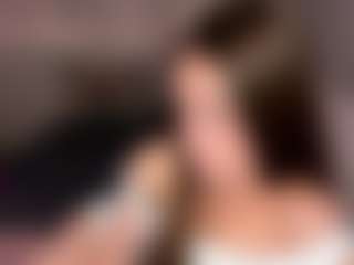 Live cam show with Sophia - Ebony Shaved Pussy on Dolls Live