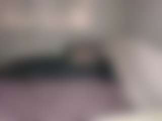 Live-camshow met Sophia - Hairy Pussy Toys op Camsoda