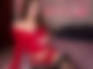 Live cam show with Sophia - Cute on StripNow