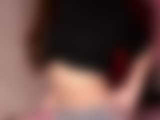 Live cam show with Sophia - Body Massage on Camsoda