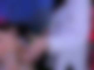Live cam show with eiris-moon - Brown Eyes Brown Hair on luckytryst.com