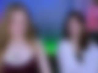 Live cam show with eiris-moon - Brown Eyes Brown Hair on livesuperchat.net