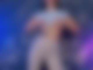 Live cam show with JohnsieRuffner - New Brown Eyes on fapnchat