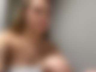 KeriPennel's Live Sex Cam Show