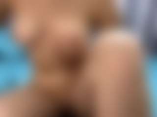 KeriPennel's Live Sex Cam Show
