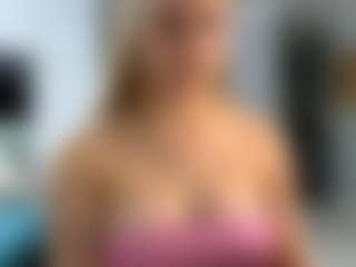 KeriPennel's Live Sex Cam Show