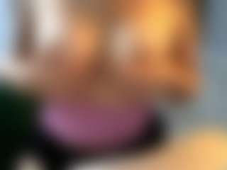 KeriPennel's Live Sex Cam Show