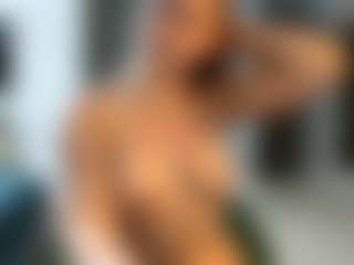 KeriPennel's Live Sex Cam Show