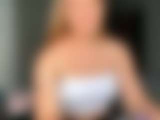 KeriPennel's Live Sex Cam Show
