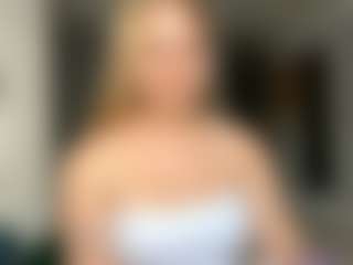 KeriPennel's Live Sex Cam Show