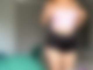 KeriPennel's Live Sex Cam Show