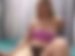 KeriPennel's Live Sex Cam Show