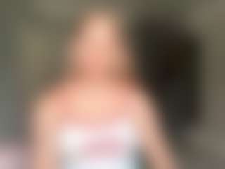 Live cam show with KeriPennel - Yoga Young Adult on Gym Cam Girls
