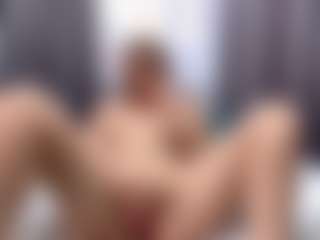 Live cam show with KeriPennel - Orgasm on camwithhim.com