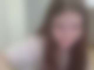 Live cam show with KirstinRobuck - Brown Eyes Brown Hair on Taboo Cams XXX